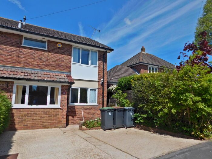 3 Bedroom End Of Terrace House To Rent In Mountbatten Drive, Waterlooville, PO7