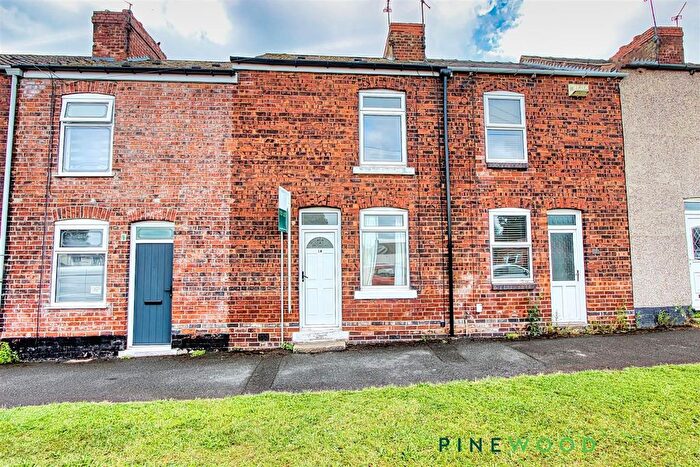 2 Bedroom Terraced House To Rent In The Green, North Wingfield, Chesterfield, Derbyshire, S42