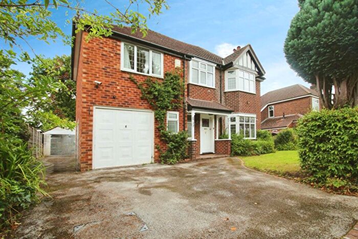 4 Bedroom Detached House To Rent In Croft Road, Wilmslow, Cheshire, SK9