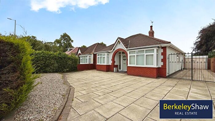 2 Bedroom Detached Bungalow For Sale In Liverpool Road South, Liverpool, L31