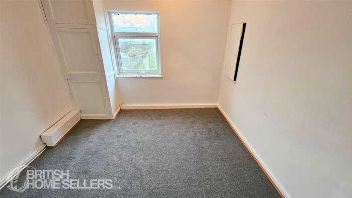 2 Bedroom Terraced House For Sale In Chapel Street, Ripley, Derbyshire, DE5