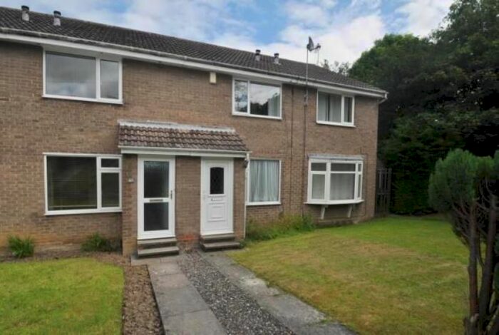 2 Bedroom Terraced House To Rent In Lincoln Grove, Jennyfields, Harrogate HG3
