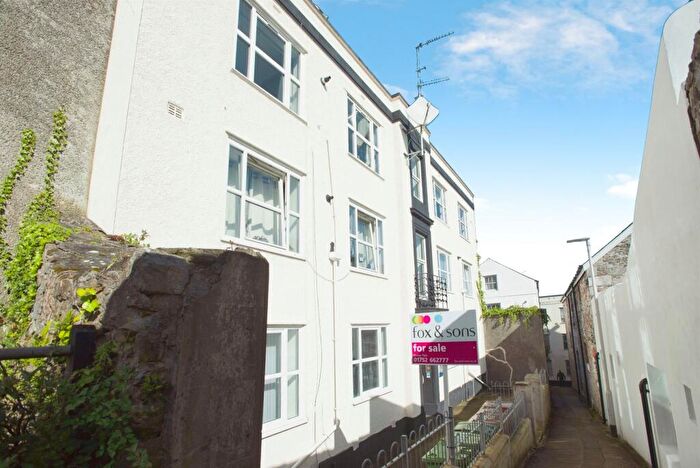 2 Bedroom Flat For Sale In Castle Dyke Lane, Plymouth, PL1