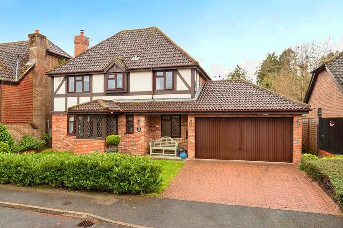 4 Bedroom Detached House For Sale In Acer Avenue, Tunbridge Wells, Kent, TN2