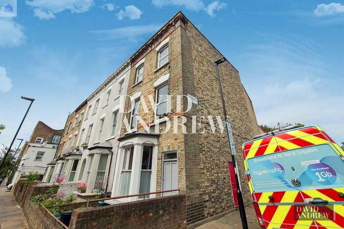 4 Bedroom Flat To Rent In Lennox Road, London, N4
