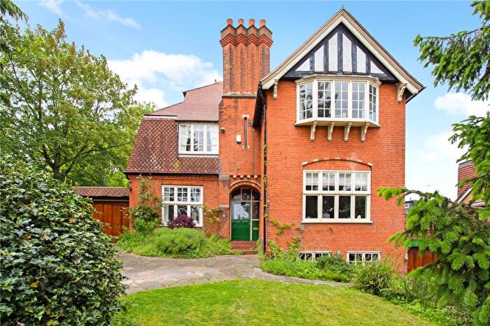 5 Bedroom Detached House For Sale In Westbury Road, Buckhurst Hill, Essex, IG9