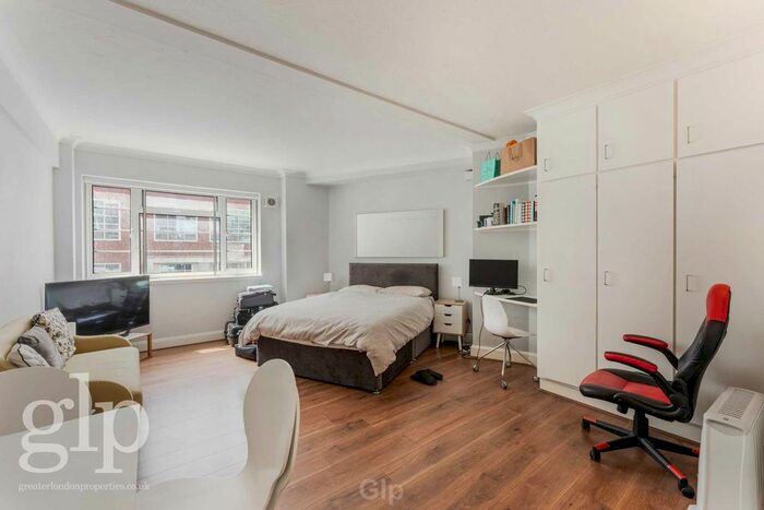 Studio To Rent In Charing Cross Road, Covent Garden, WC2H