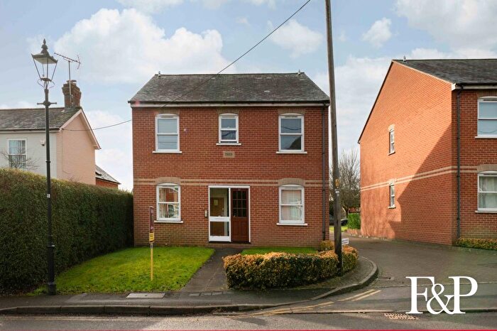 1 Bedroom Flat To Rent In Updown Hill, Windlesham, Surrey, GU20