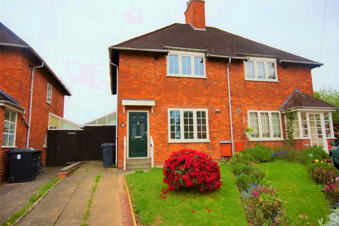 2 Bedroom House To Rent In Hay Green Close, Bournville, Birmingham, B30