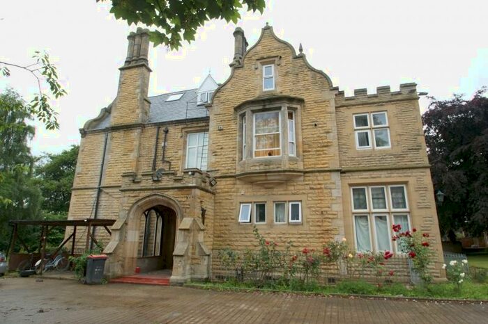 2 Bedroom Flat To Rent In Headingley Lane, Headingley, Leeds, LS6