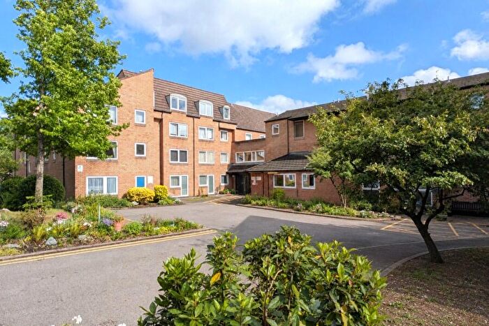 1 Bedroom Retirement Property To Rent In Woking, Surrey, GU22