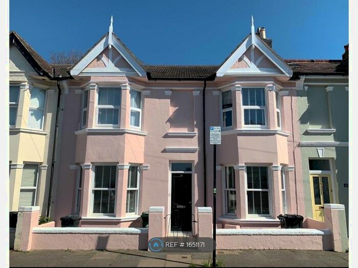 2 Bedroom Flat To Rent In Mortimer Road, Hove, BN3