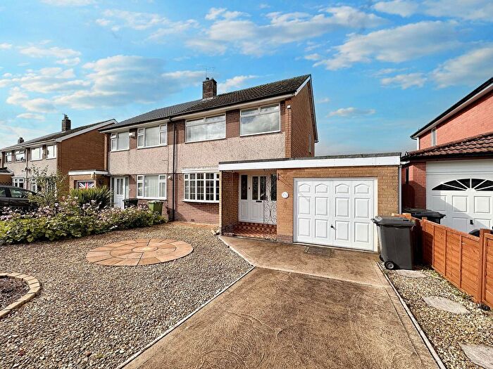 3 Bedroom Semi-Detached House For Sale In Kirkstead Road, Carlisle, CA2