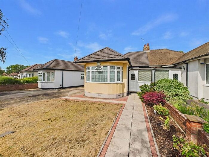 2 Bedroom Semi Detached Bungalow For Sale In Pavilion Way, Ruislip, HA4