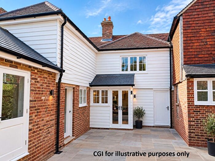 1 Bedroom Property For Sale In High Street, Edenbridge, TN8