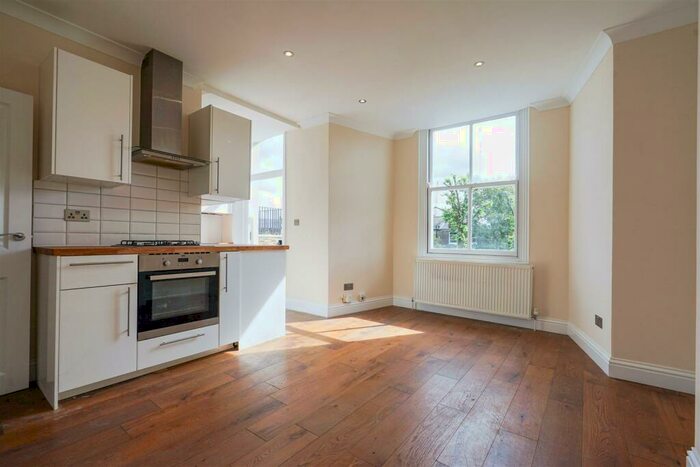 2 Bedroom Apartment To Rent In St. Augustines Road, Camden Square, NW1
