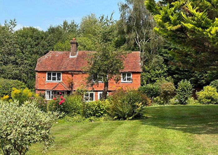 4 Bedroom Detached House For Sale In Haslemere Road, Brook, Godalming, Surrey, GU8