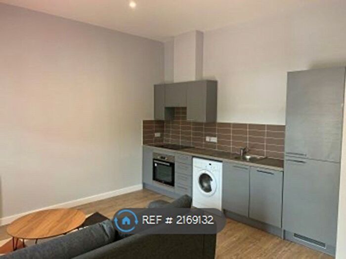 1 Bedroom Flat To Rent In Barham Lodge, Buckingham, MK18