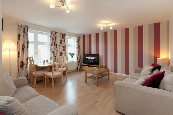 2 Bedroom Apartment To Rent In Wenlock Drive, West Bridgford, NG2