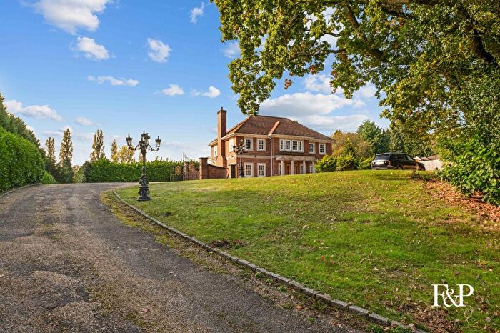 4 Bedroom Detached House To Rent In Sandhills Lane, Virginia Water, Surrey, GU25