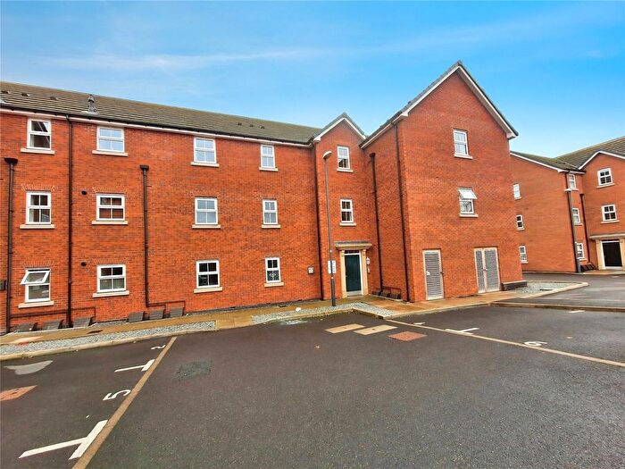2 Bedroom Flat For Sale In Damselfly Court, Nuneaton, Warwickshire, CV10