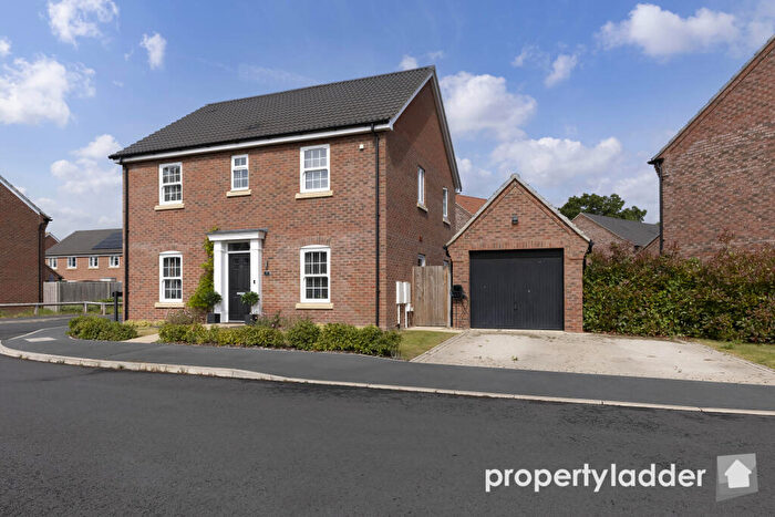 4 Bedroom Detached House For Sale In Crown Meadow Way, Newton St Faith, NR10