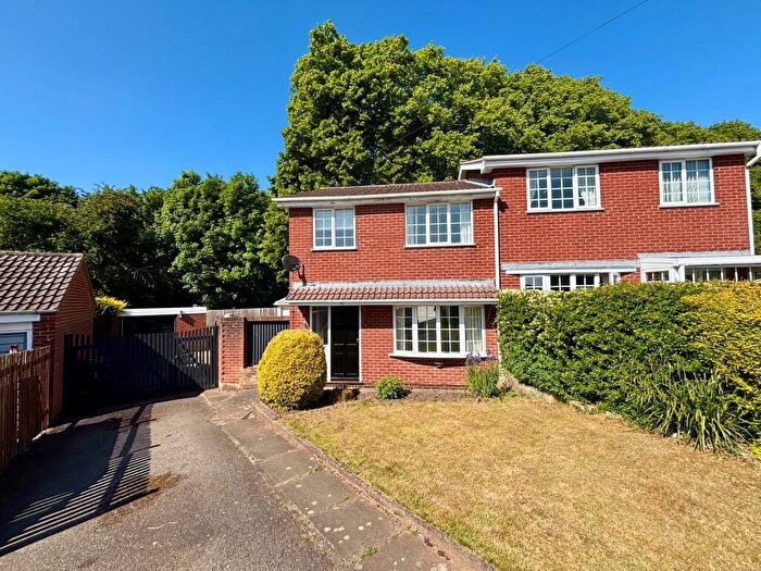 3 Bedroom Semi-Detached House To Rent In Mendip Close, Ashby-De-La-Zouch, LE65