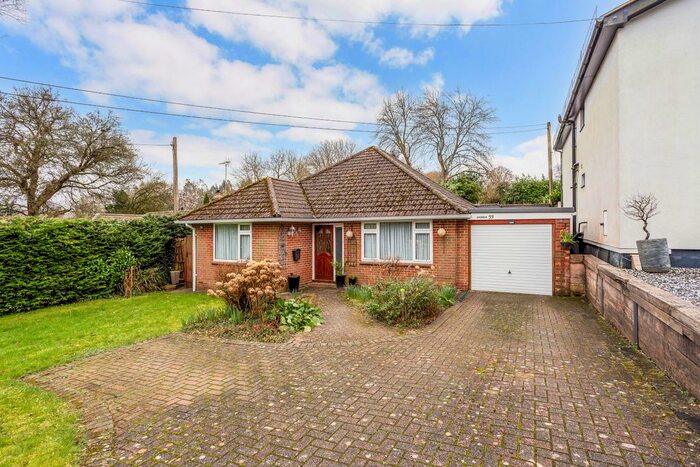 3 Bedroom Detached Bungalow For Sale In Kings Hill, Beech, GU34