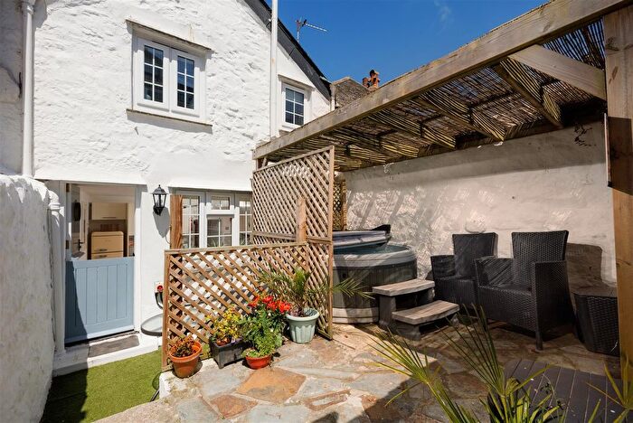2 Bedroom Terraced House For Sale In Street-An-Pol, St. Ives, TR26