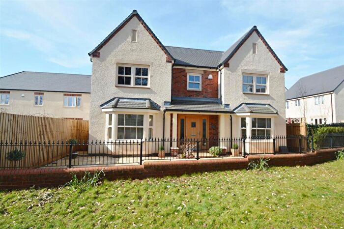 5 Bedroom Detached House For Sale In Townmill Road, Cowbridge, Vale Of Glamorgan, CF71