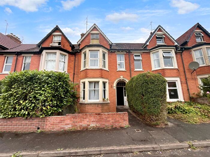 4 Bedroom Terraced House To Rent In Crofton Park, Yeovil, BA21