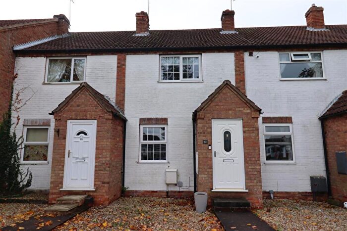 2 Bedroom Terraced House For Sale In Flax Mill Walk, Gilberdyke, Brough, HU15