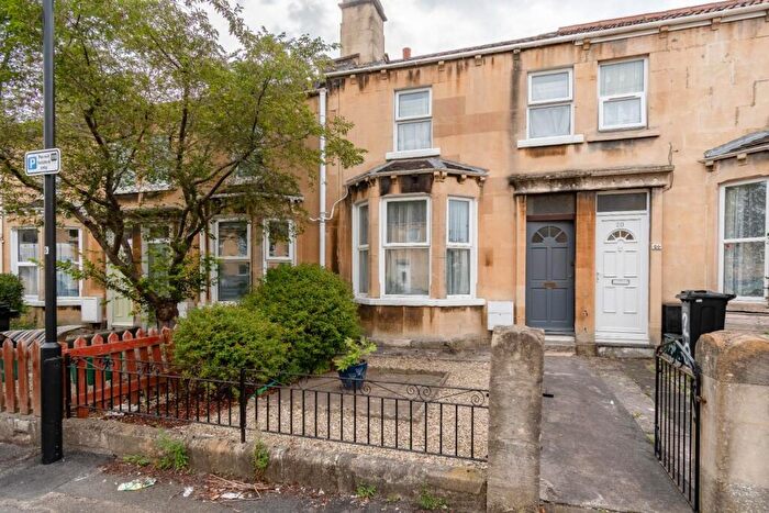 6 Bedroom Terraced House To Rent In Lorne Road, Bath, BA2