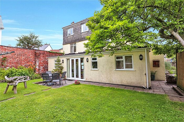5 Bedroom Detached House For Sale In South Street, South Molton, Devon, EX36