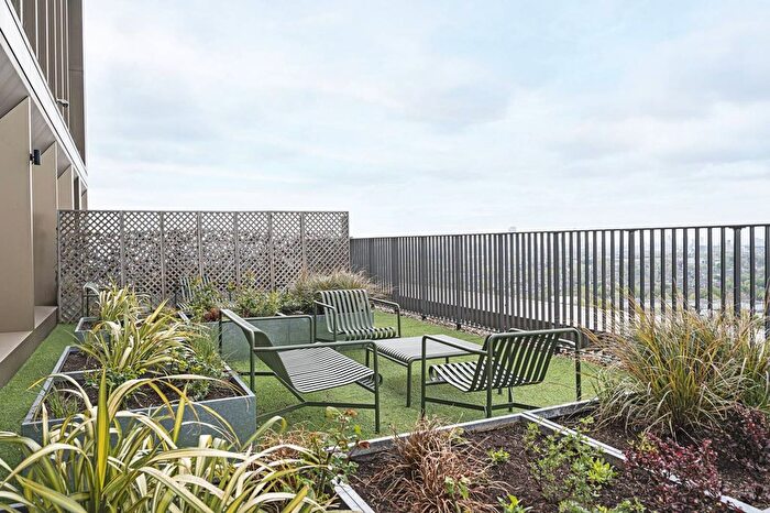 Studio To Rent In Vantage Point, Archway, London, N19