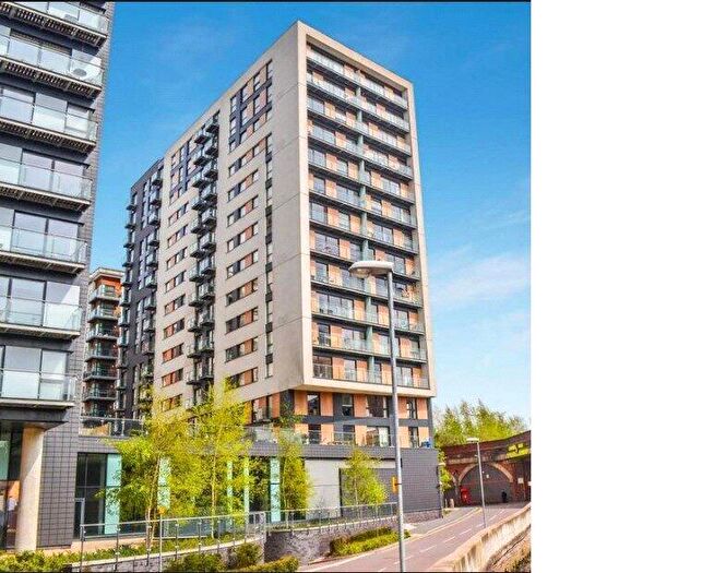 2 Bedroom Apartment To Rent In Vallea Court, Red Band Street, Manchester, M4