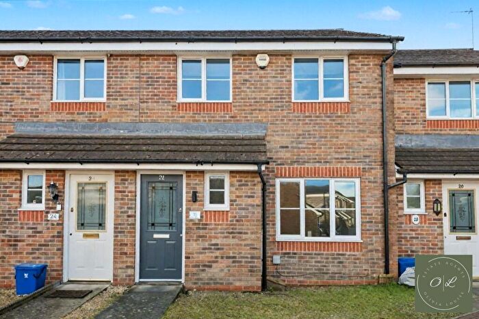 3 Bedroom Terraced House For Sale In Vervain Close, Westfield Park. Cardiff, CF5