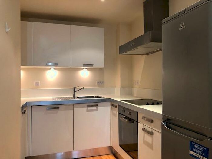 1 Bedroom Flat To Rent In Scotland Street, City Centre, Sheffield, S3