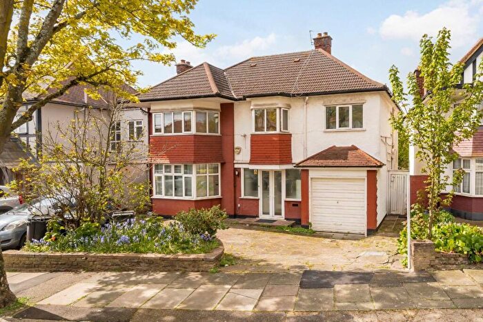 5 Bedroom Detached House For Sale In Alderton Crescent, Hendon, NW4
