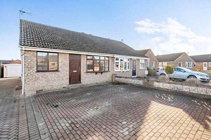 2 Bedroom Semi-Detached Bungalow To Rent In Parkways, Selby, YO8