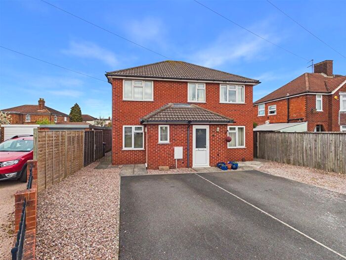 2 Bedroom Semi Detached House For Sale In Wilton Road, Linden, Gloucester, GL1