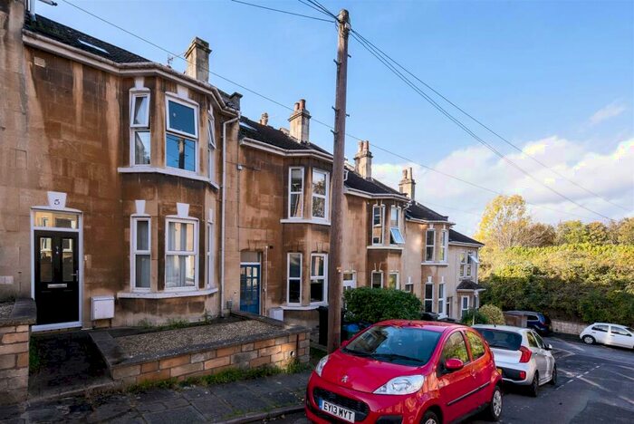 5 Bedroom Terraced House To Rent In Thornbank Place, Bath, BA2
