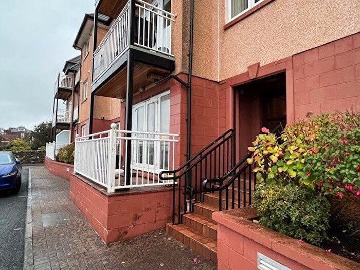 3 Bedroom Flat To Rent In Redcliffe Manor, Skelmorlie, PA17