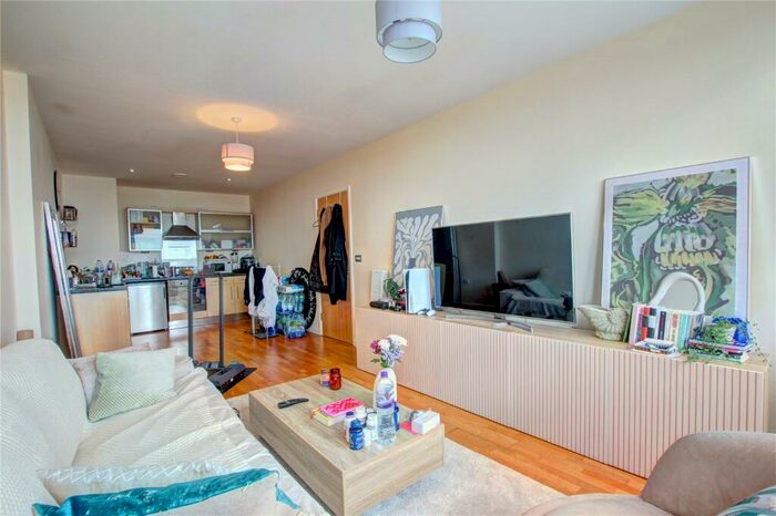 1 Bedroom Apartment For Sale In Degrees North, Newcastle Upon Tyne, NE1