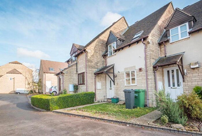 2 Bedroom Terraced House To Rent In Hill Top View, Chalford, GL6