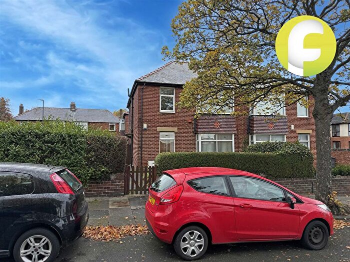 2 Bedroom Flat For Sale In Chirton Lane, North Shields, NE29