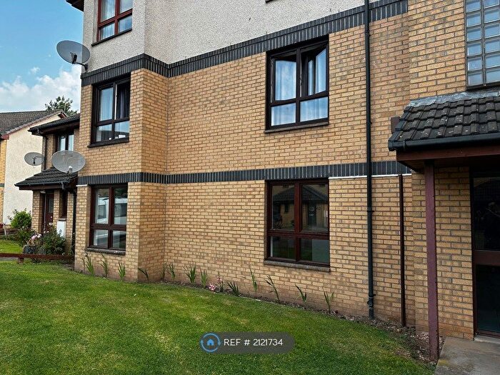 2 Bedroom Flat To Rent In Bowbridge Place, Dundee, DD3