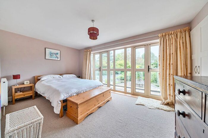 4 Bedroom Town House For Sale In The Crescent, Corsham, SN13