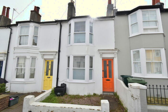2 Bedroom Terraced House To Rent In Hanover Terrace, Brighton, BN2