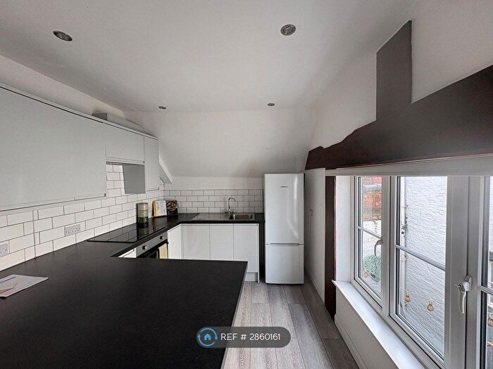 1 Bedroom Flat To Rent In Upton-Upon-Severn, Worcester, WR8